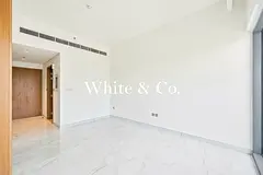 Unfurnished | Modern | 4 Cheque's Option