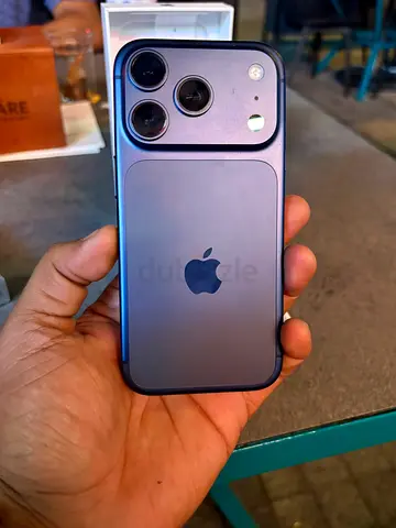 Apple iPhone 17 Pro 512GB 100% Esim Japan Spec