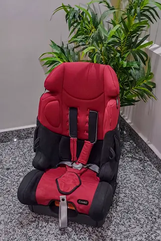 للبيع كارسيت اطفال بـ car seat for sale for 50 dirhams