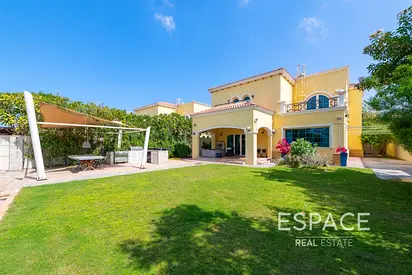 Private Pool | Single Row | Available July
