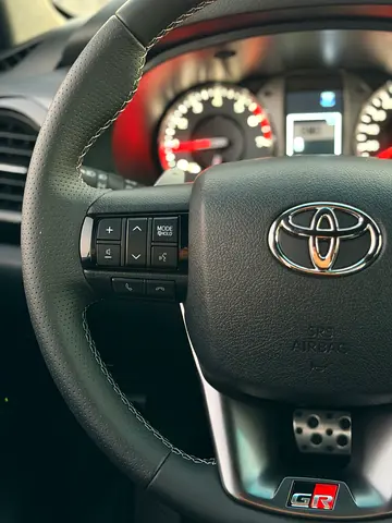 2026 Toyota HILUX 照片 16