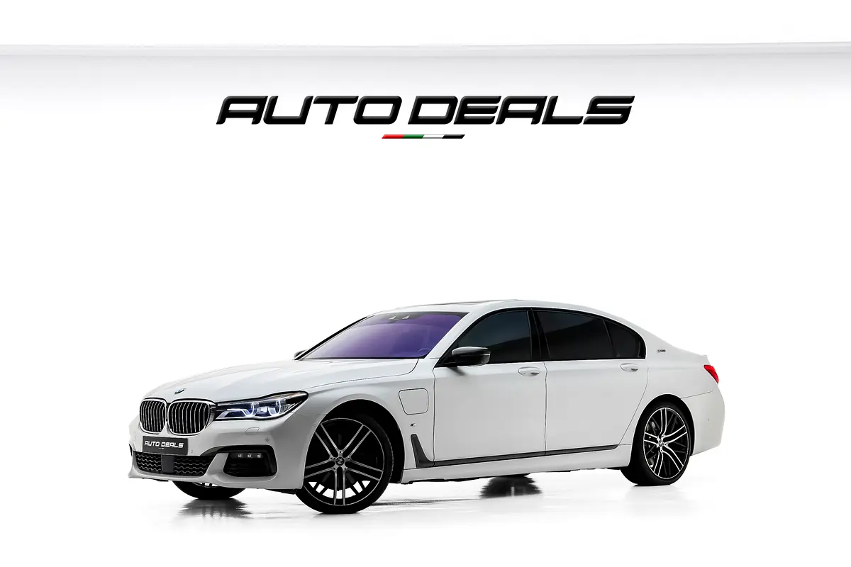 BMW 7-Series 2017 — photo 1 of 18