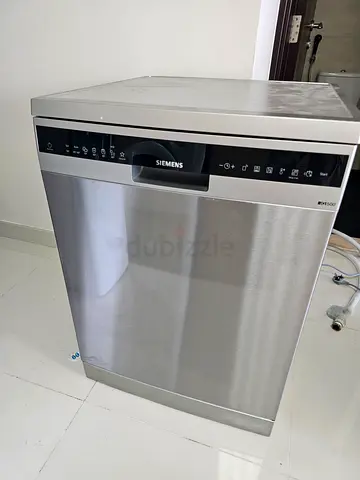 Siemens stainless steel freestanding dishwasher - good condition