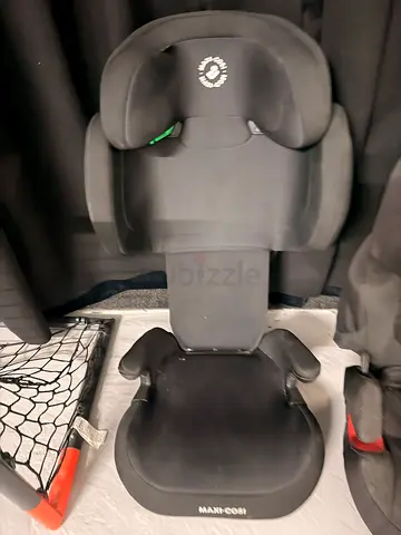 Used Maxi-Cosi Child Car Seat / Booster - Good Condition