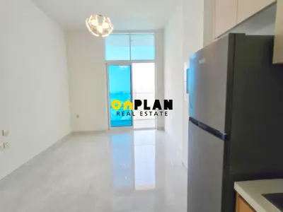 Studio High Floor | Semi- Furnished | Open View