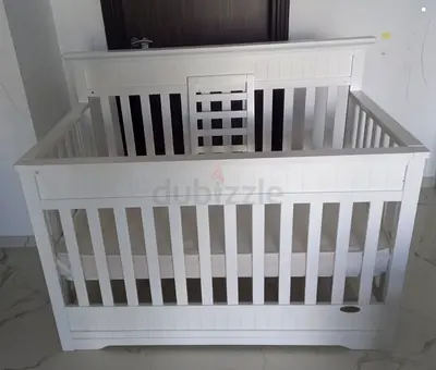 White Wooden Baby Crib with Mattress — Good Condition
