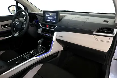 صورة 12 لـ 2025 Toyota VELOZ
