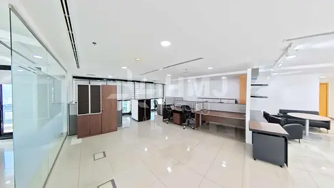 Fully Spacious Office | Scenic Lake View | JLT