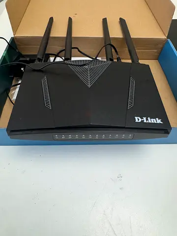 D-Link DWR-M960 A2 | 4G LTE CAT4 AC1200 Dual-Band Gigabit Router | Unlocked | 4× Gigabit LAN