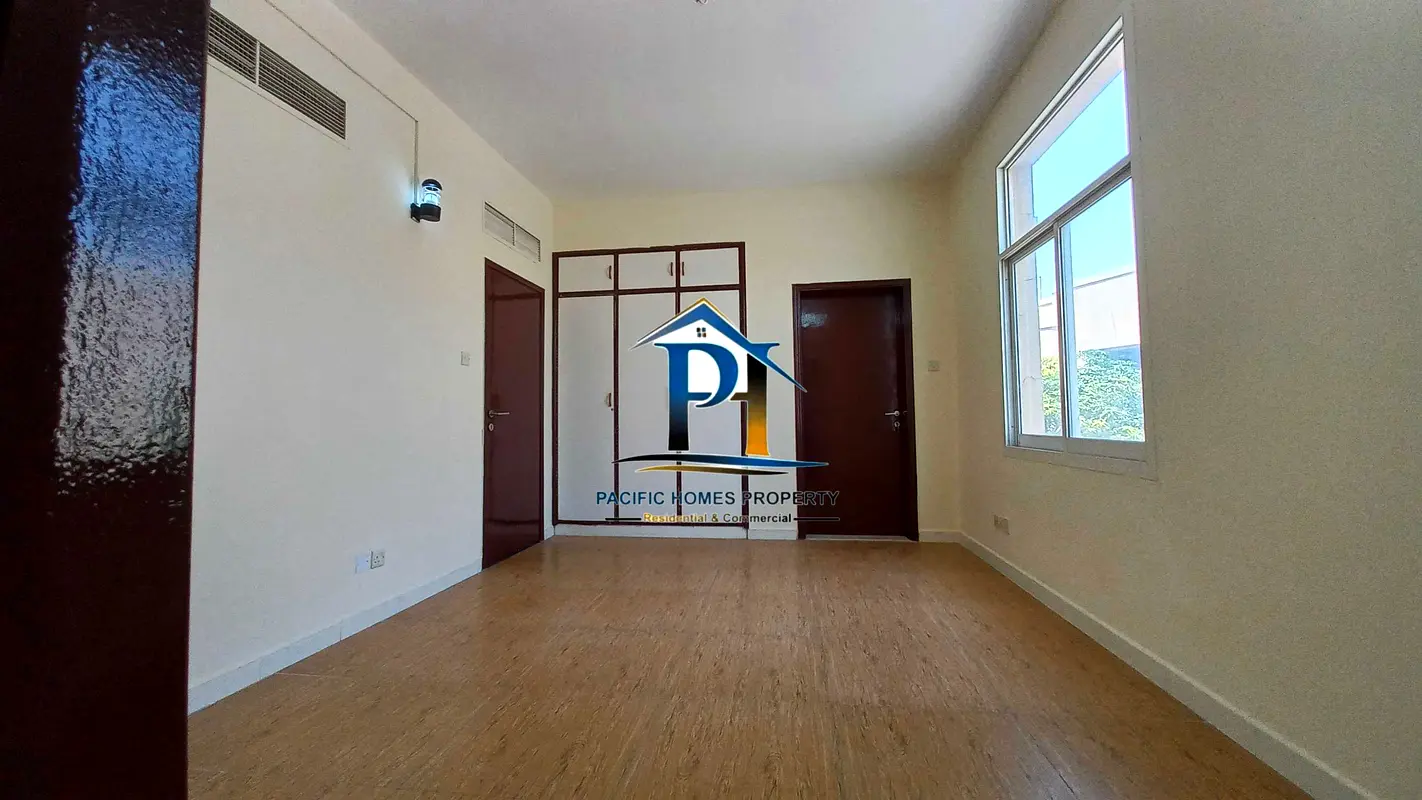 STAFF/ SHEARING 4 BR VILLA | 1 Month free | CLOSE TO METRO | FIRST COME FIRST SERVED |