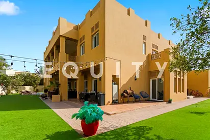 7 Bedrooms | Private Pool | Prime Location