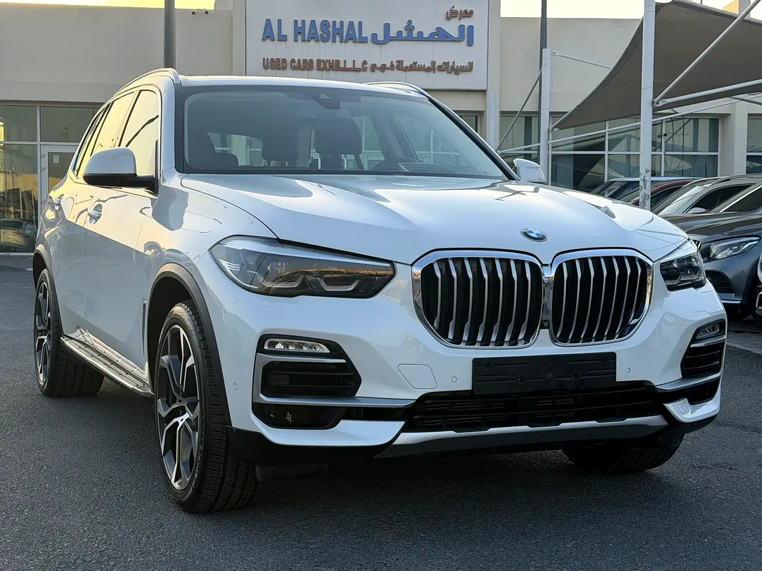 BMW X5 2019 — photo 1 of 16