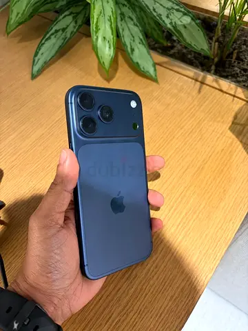 I phone 17 pro max 512 gb deep blue