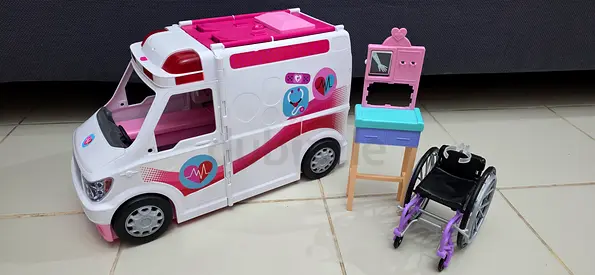 Barbie Ambulance Playset