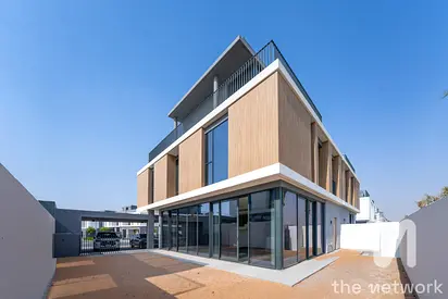 4 Bedroom Villa | Single Row | Close To Park