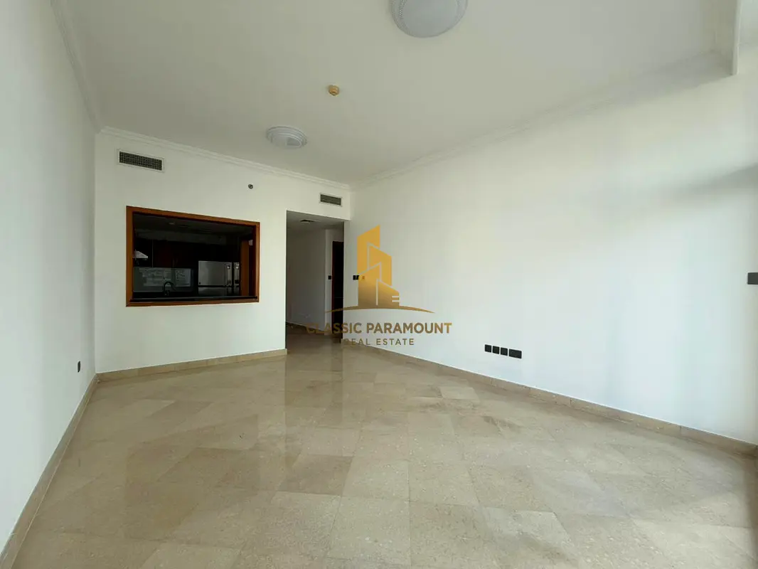 VACANT | URGENT SALE | UPGRADED