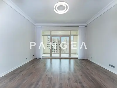 Upgraded | Park Facing | Kitchen Equipped