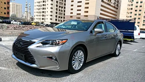Lexus ES 350 2016 American Specs - Pristine Condition