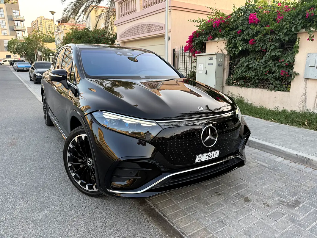 Mercedes-Benz EQS 2023 — photo 1 of 17