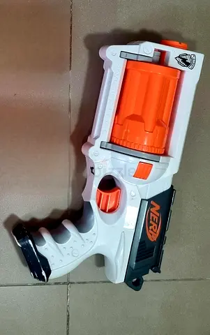 Nurf gun revolver