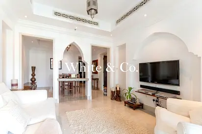 Unfurnished | Vacant 1st July | Peaceful