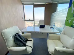 Furnished High Floor Office | 835 Sqft | Near Metro | Vacant