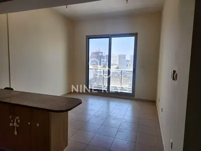 Vacant | Unfurnished | Pet friendly