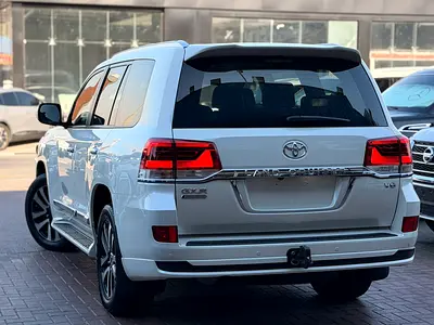 2019 Toyota LAND CRUISER 照片 6