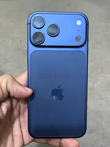 Iphone 17 Pro Max for Slae