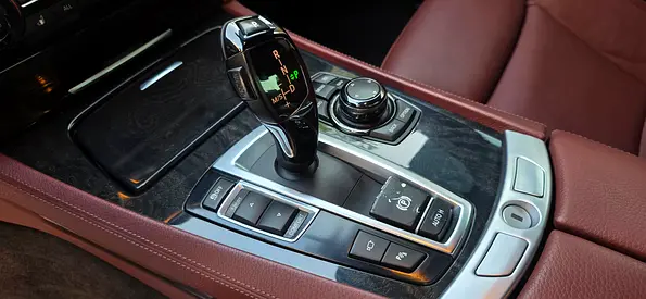 2011 BMW 7-SERIES 缩略图 12