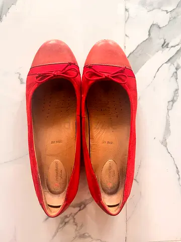 Clarks Womens Flat Shoes