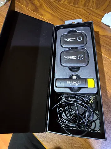 Saramonic Blink500 B4 Wireless Microphone for iPhone/iPad – Dual Mic Set