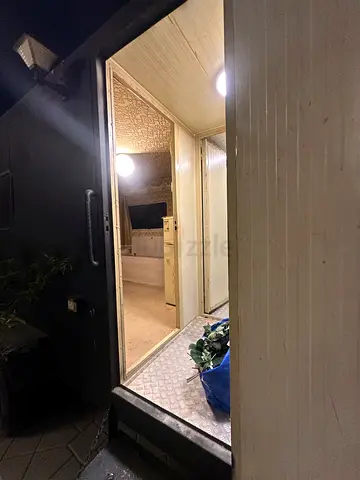 كرفان في فيلا للإيجار الشهري