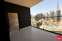 Burj View | High Floor | Luxury | Private Jacuzzi