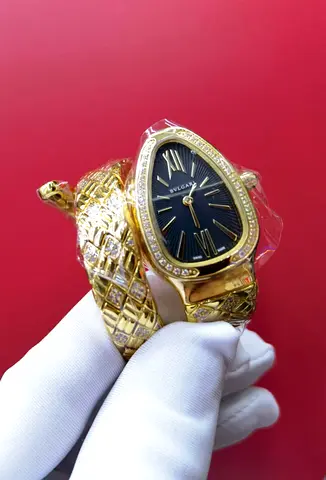 Bvlgari Serpenti Spigne Series Wrist Master Copy Watch