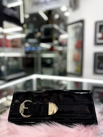 Gucci Black Patent Leather Buckle Romy Clutch Bag (Authentic/PreOwned)