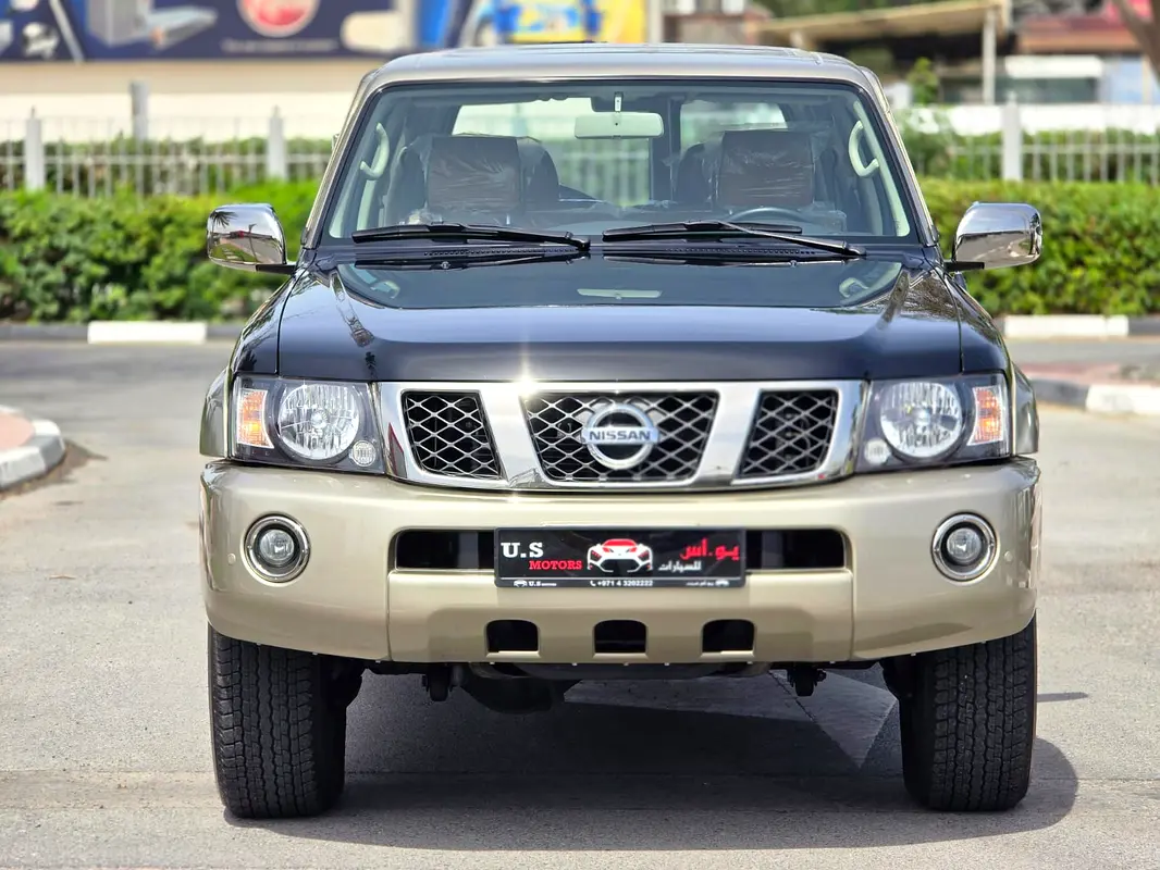 Nissan Patrol Safari 2022 — photo 1 of 20