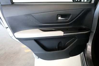 صورة 14 لـ 2025 Toyota VELOZ