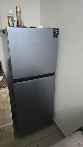 Hisense 2-Door Refrigerator - Perfect Condition, 9-Year Warranty left