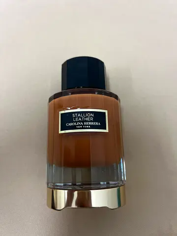 STALLION LEATHER CAROLINA HERRERA 100ML EDP