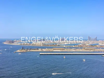 Exclusive I Unfurnished I Vacant I Sea View