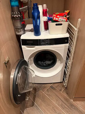 Siemens New Model Washer  Dryer 10/6 kg       Model WD14U520GC
