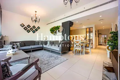 Bright | Furnished 2BR + Study | Pool View