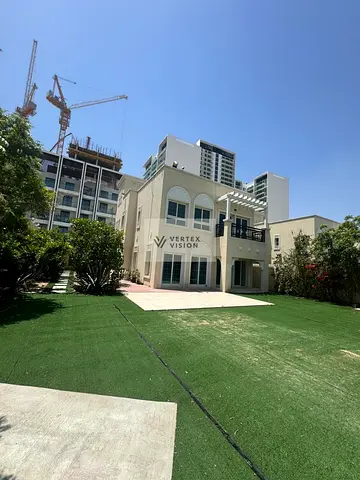 Elevated Living Experience | Prime Location | State-of-the-Art Smart Home