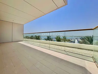 Luxurious Living | Beach Access | Best Location