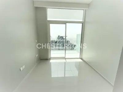 Contemporary | Modern Finish | Canal View | Ready