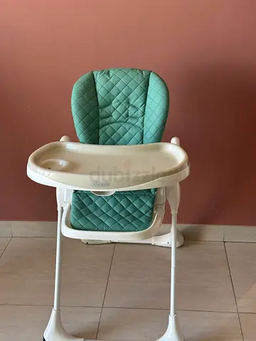 Comfortable Baby High Chair with Removable Tray (Green) and adjustable back  - Giggles