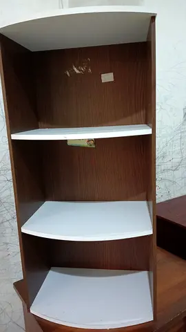 Corner shelf / corner storage rack (3–4 tier shelf unit)