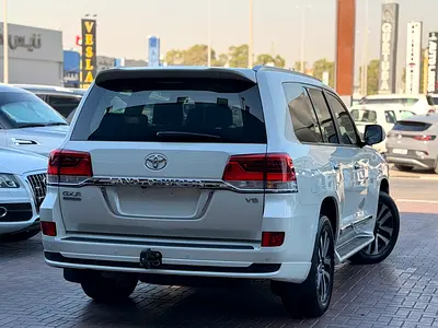 2019 Toyota LAND CRUISER 照片 5