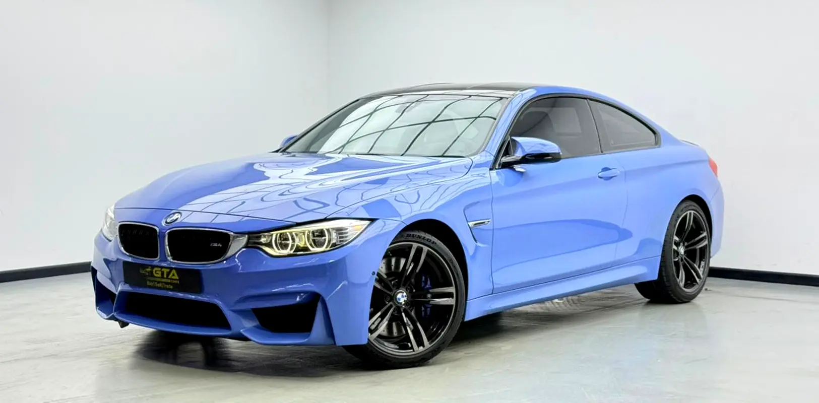 BMW M4 2017 — photo 1 of 15
